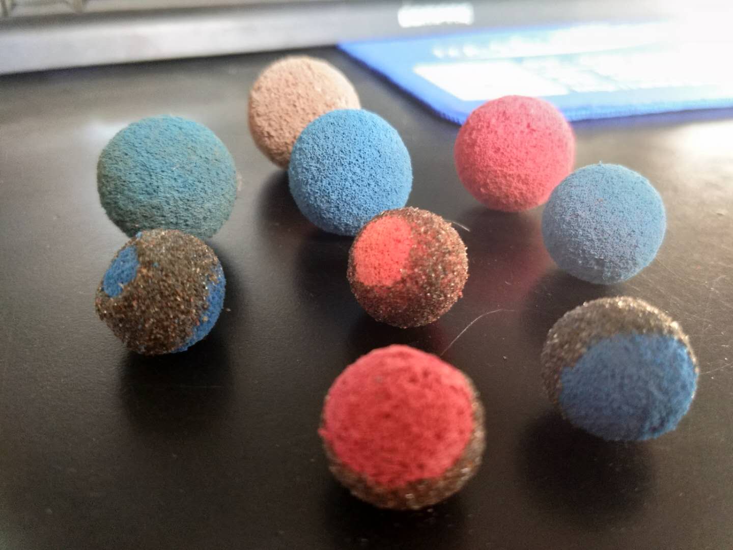 海綿膠球，金剛砂膠球